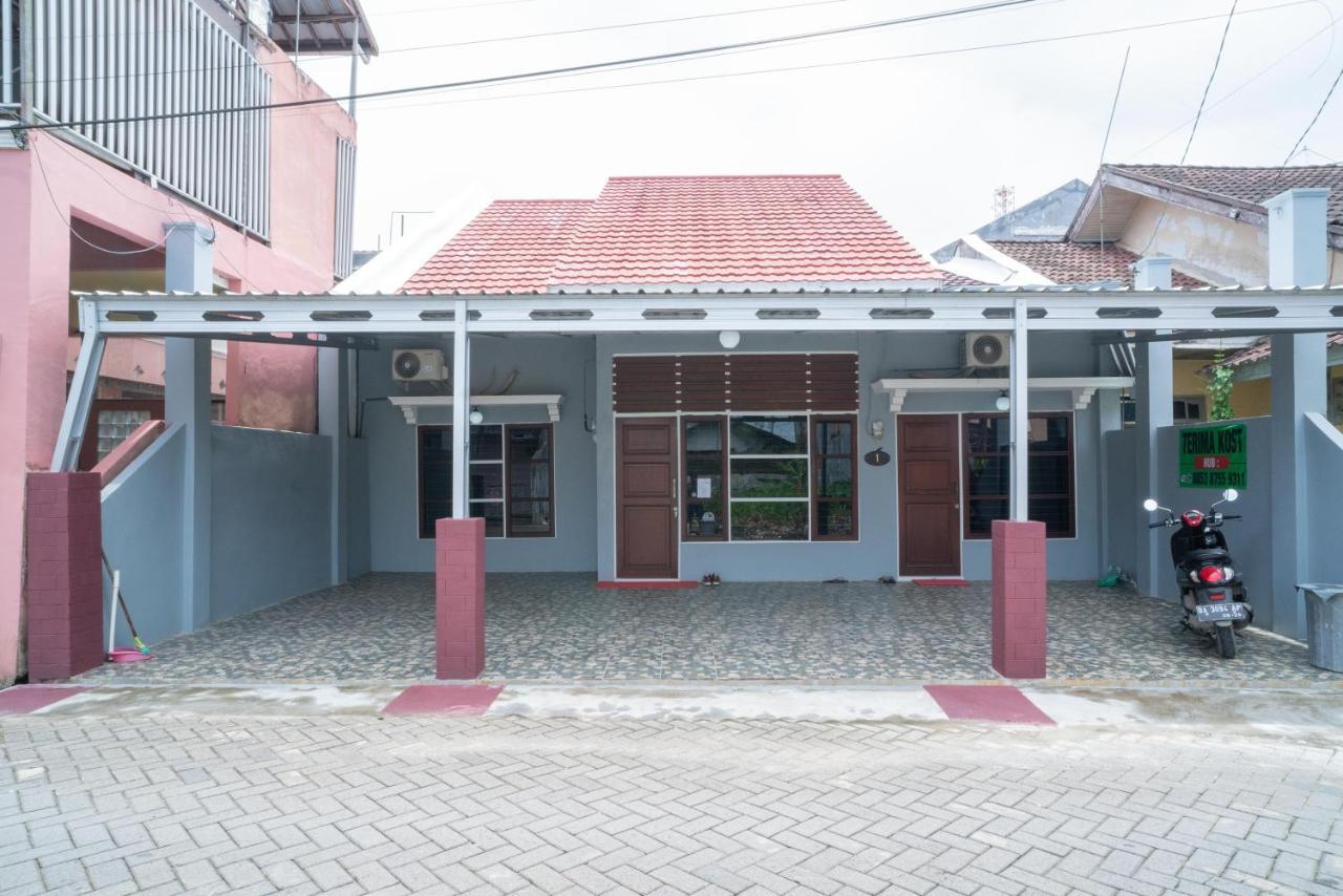 Koolkost Syariah Near Jalan Ahmad Yani Banjarmasin Hotel Sungai Lutus Exterior photo