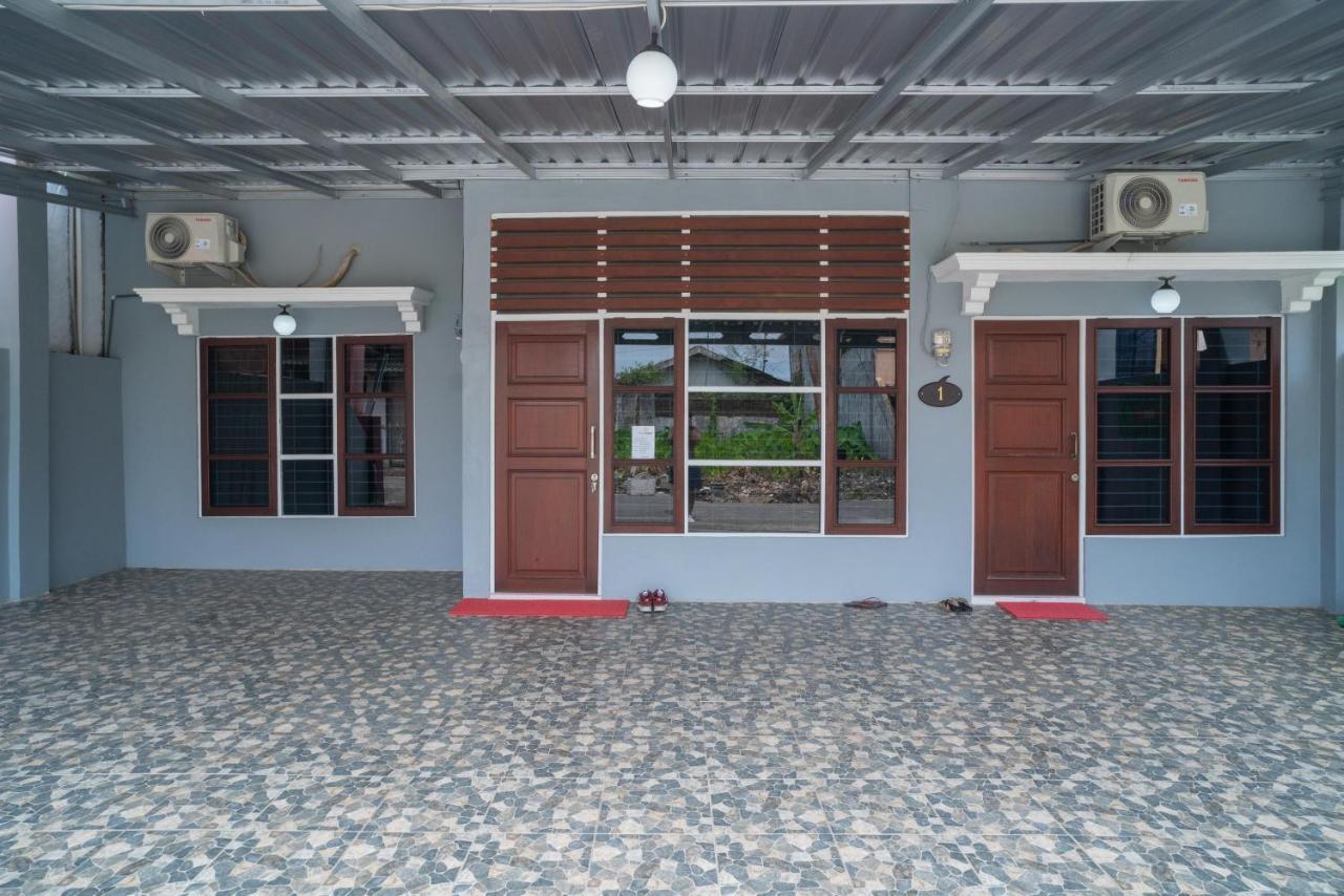 Koolkost Syariah Near Jalan Ahmad Yani Banjarmasin Hotel Sungai Lutus Exterior photo