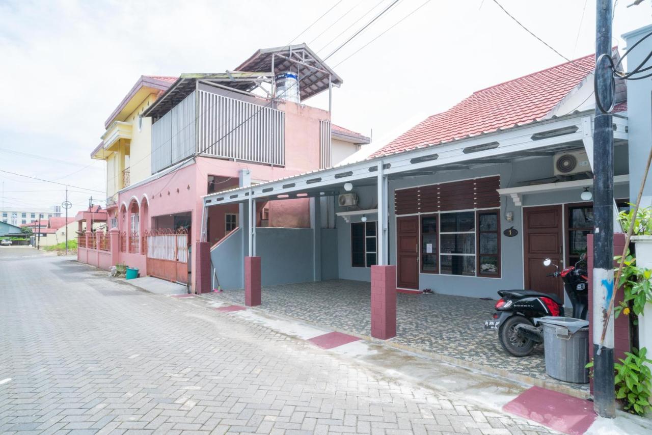 Koolkost Syariah Near Jalan Ahmad Yani Banjarmasin Hotel Sungai Lutus Exterior photo